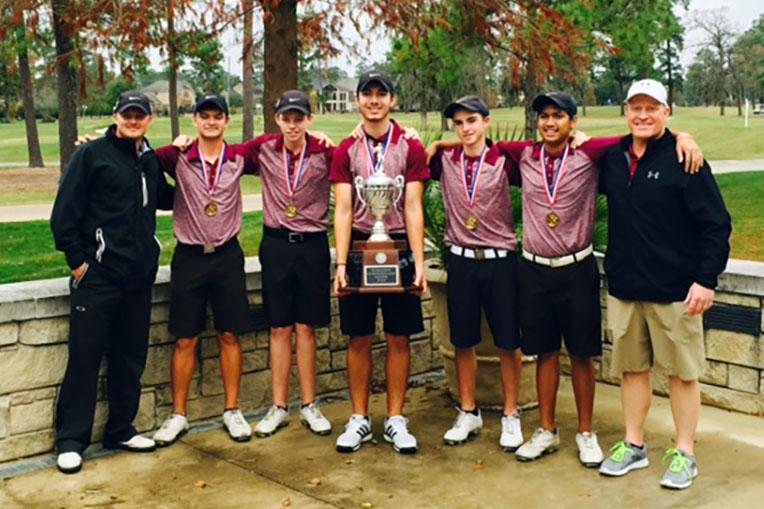 Boys varsity golf team wins their division at Dick Harmon Memorial Golf Tournament