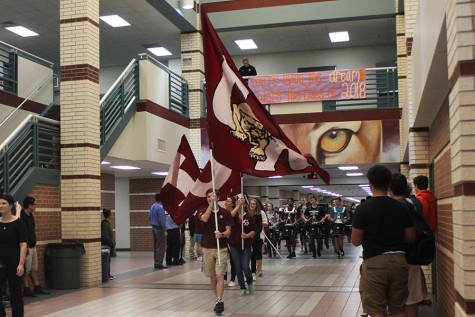 Swimmers, wrestlers head to State